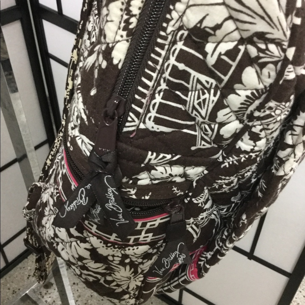 Backpack - Picture 3 of 8